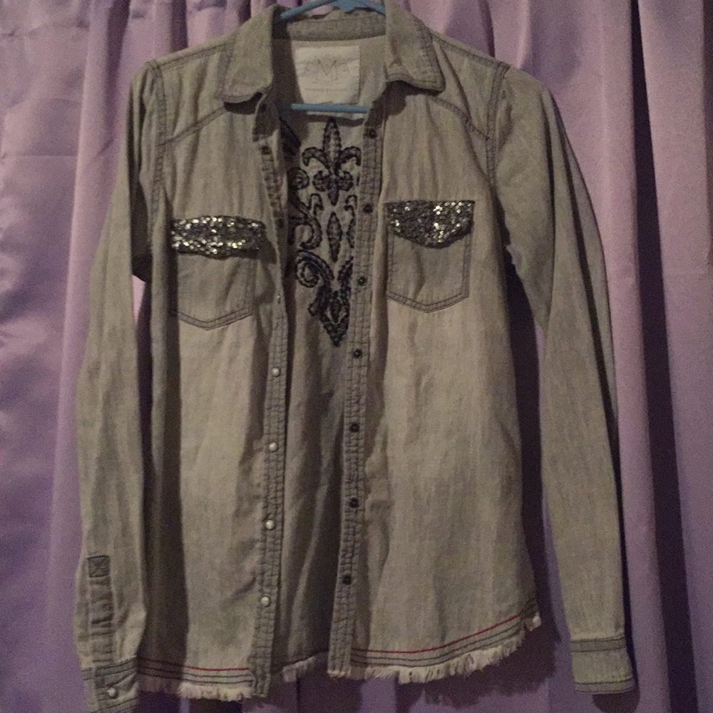 Maurice’s long sleeve, button up shirt